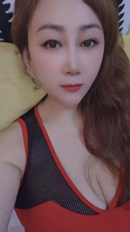 幸福路大奶骚妇