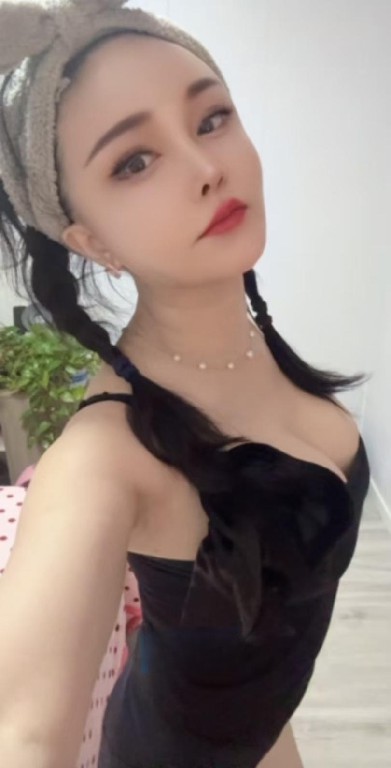 热情轻熟美少妇