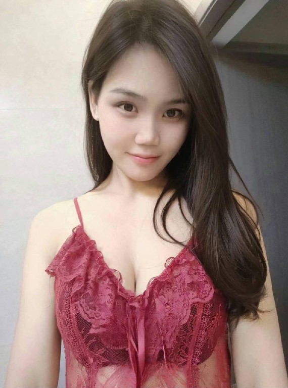 成都纯欲大奶妹子