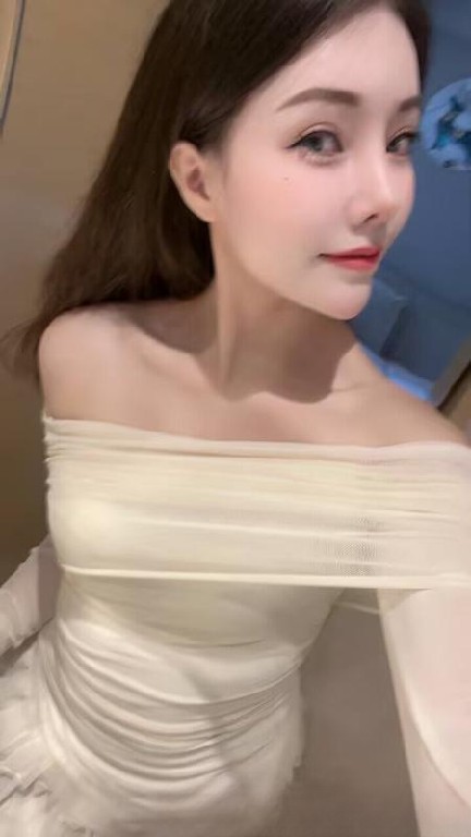 南山特性感菲菲