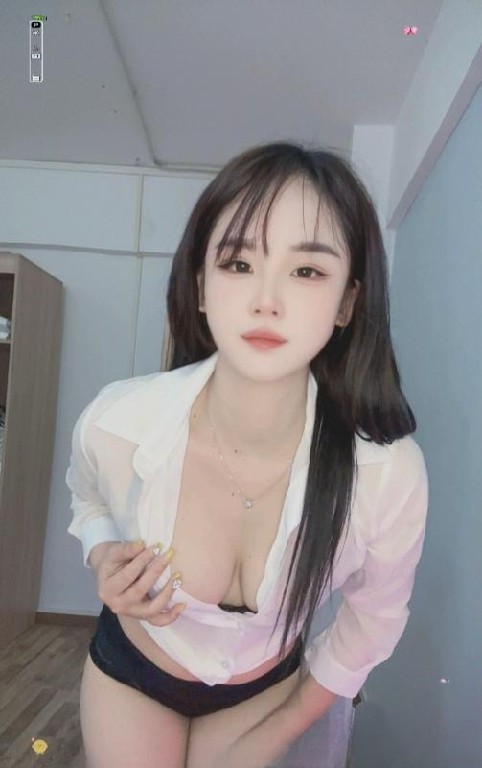 龙华颜值淼淼妹子