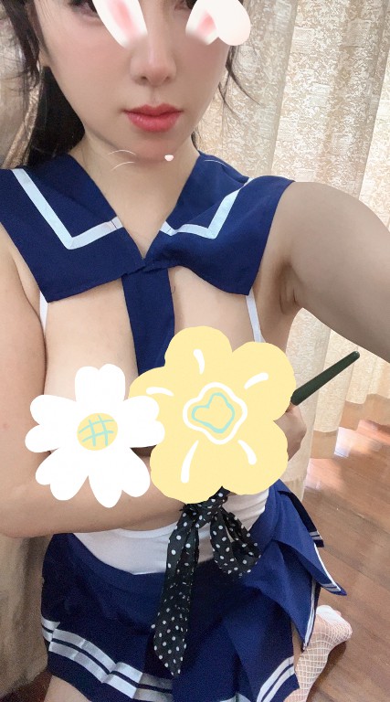 性感丰满长腿骚货