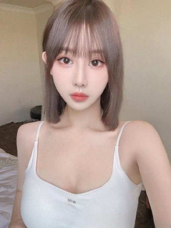 蜜桃臀健身小姐姐