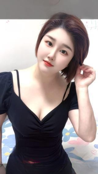 东门性感少妇曼曼