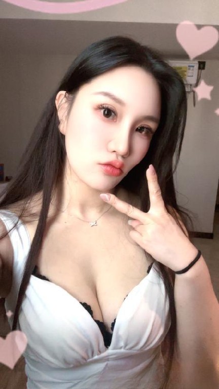 大奶健身老师西宝