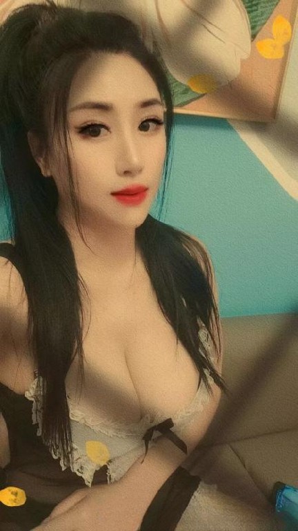 大胸雪妍服务控