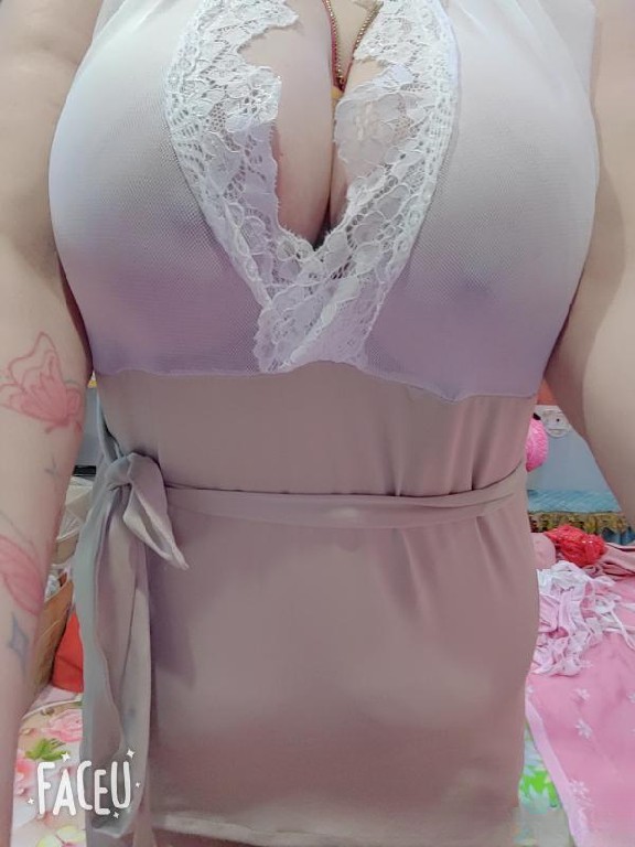 口活一绝的大奶骚妇