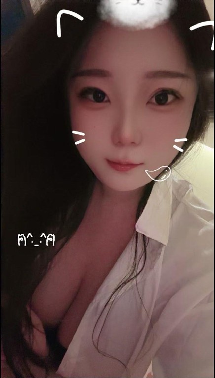 胸大年轻妹妹