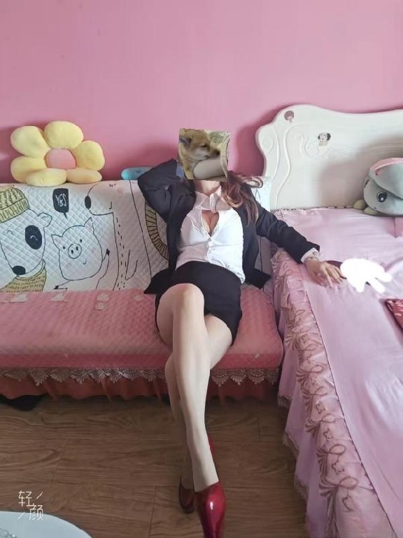 制服丝袜的诱惑