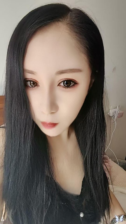 服务系大奶风骚少妇