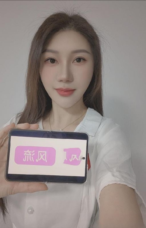 拱野制服骚妹瑶瑶