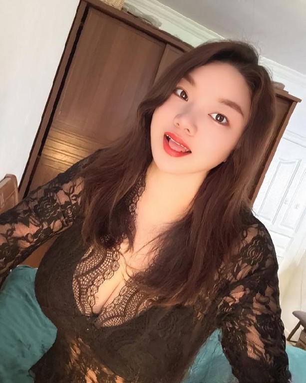 长宁F杯大胸老师