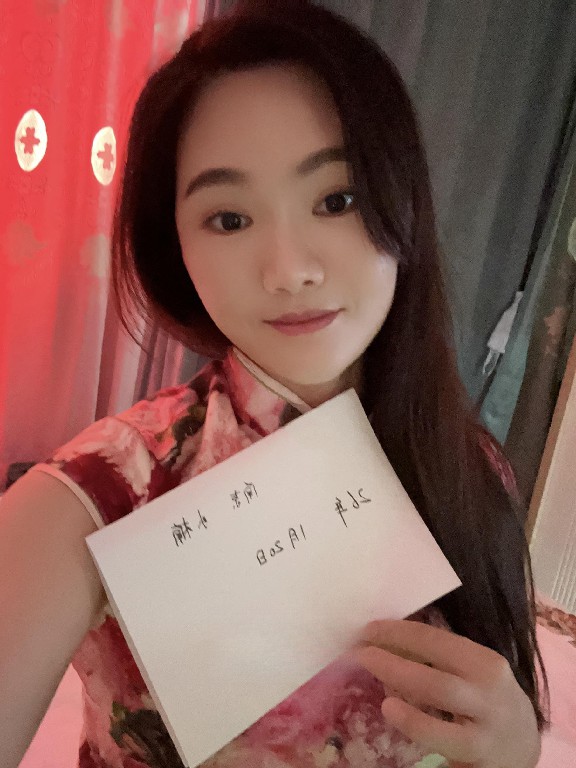 少妇大胸性感长腿妹妹