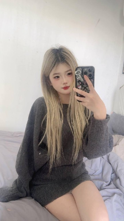 妹妹诱惑太骚鲍鱼很粉嫩