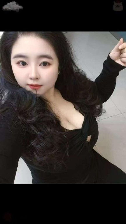 南山肥臀乳神露露