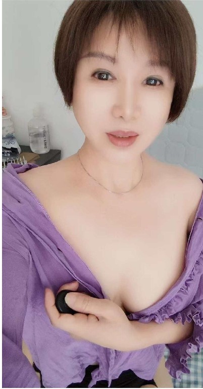 妖娆骚妇花样多