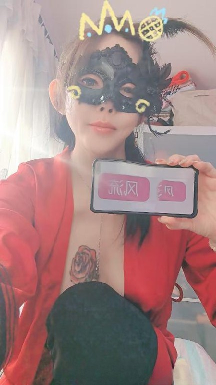 铁西水床激情艳舞御姐