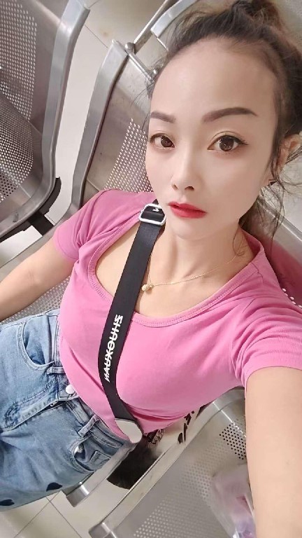 兼职妹子被主动搞爽了