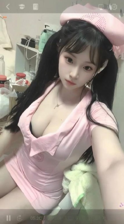 闵行童颜巨乳小姐姐