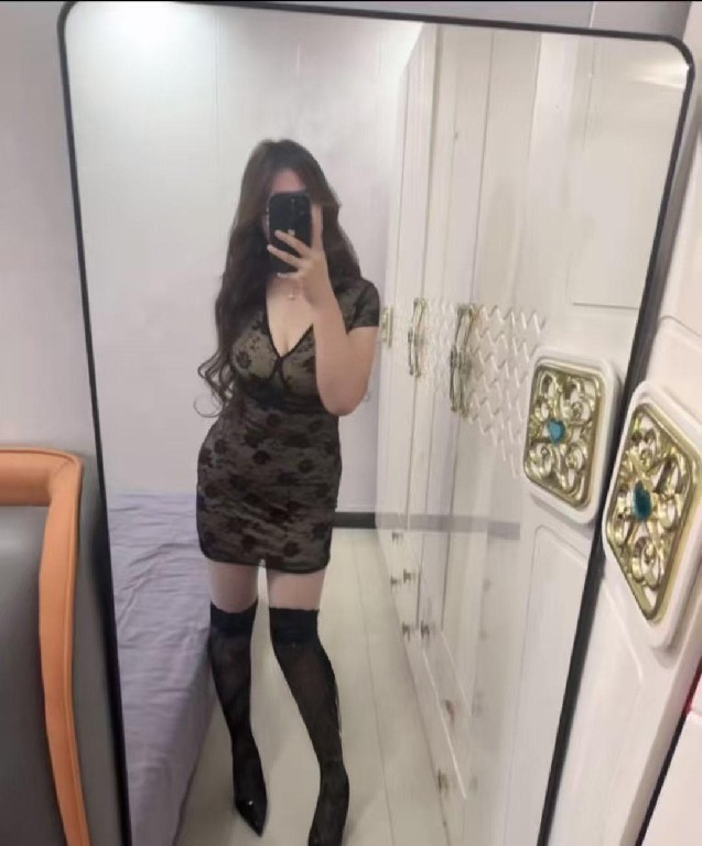 性感妩媚中项小姐姐