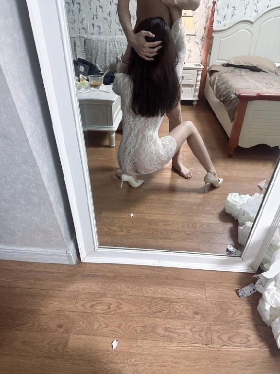 过年不休息大胸