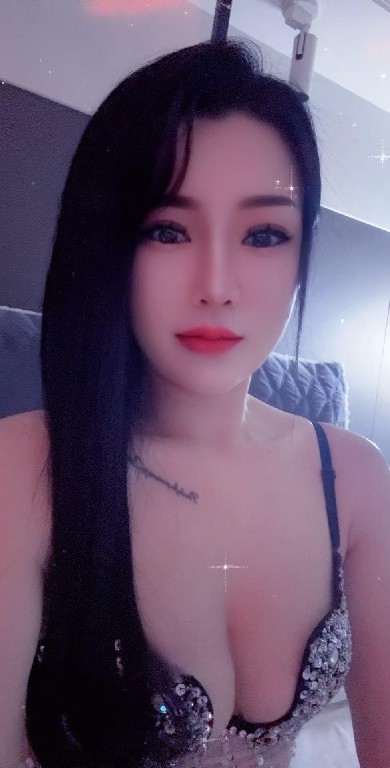 妩媚小美可以抱起来干