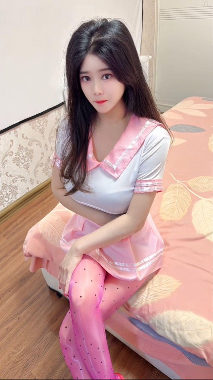 美乳大胸骚妹妹