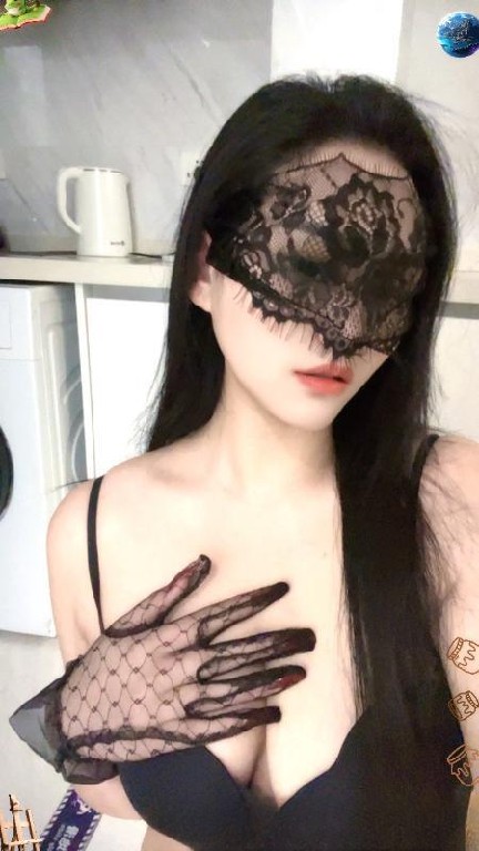 春节不打烊小姐姐