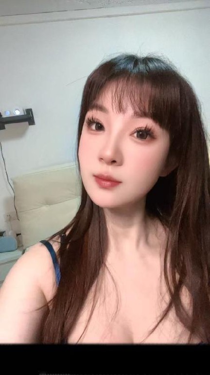 温柔甜美小姐姐