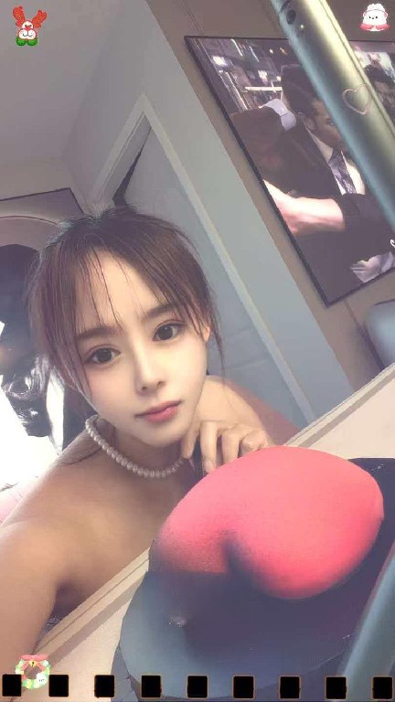 情人节无敌蜜桃臀骚女