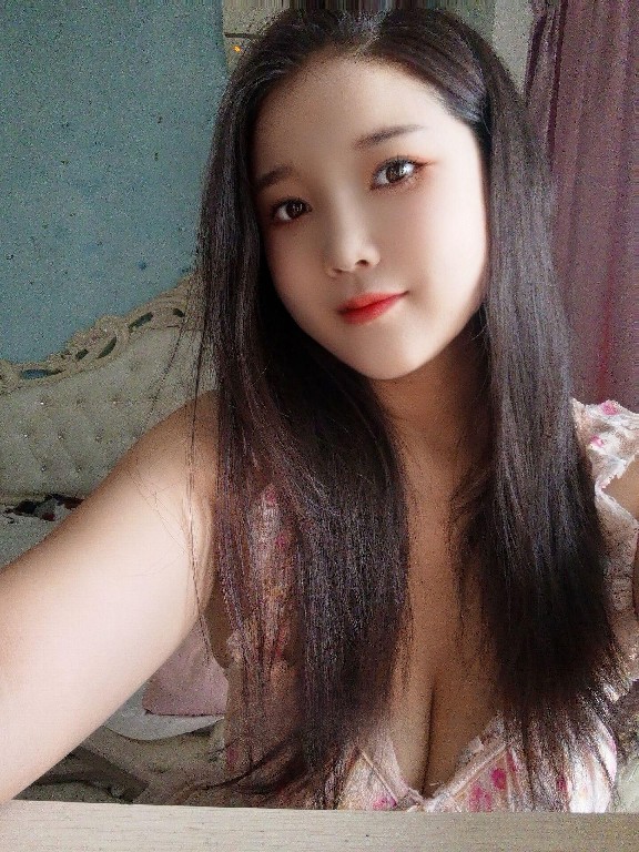 风骚大胸美少妇