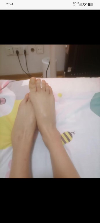 成都丝足半套小静