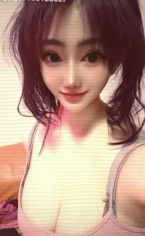 雨花大胸美女潘潘