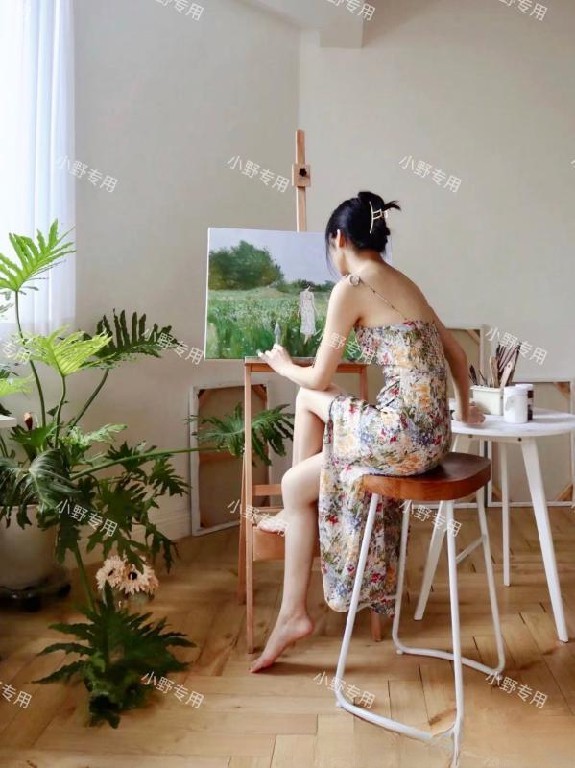170美腿女友小野
