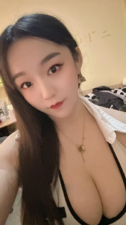 汉口性感大胸梦梦