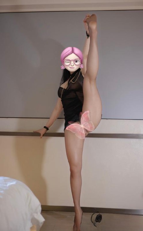 福田健身翘臀性感御姐