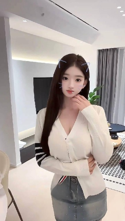 蜀山敏感白皙水润大奶妹