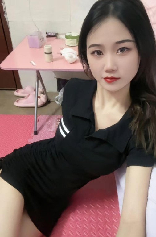 风骚喷水兼职思思