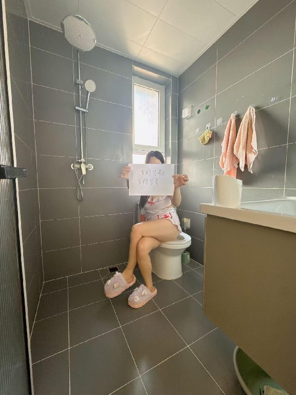 和平性感泻火熟女