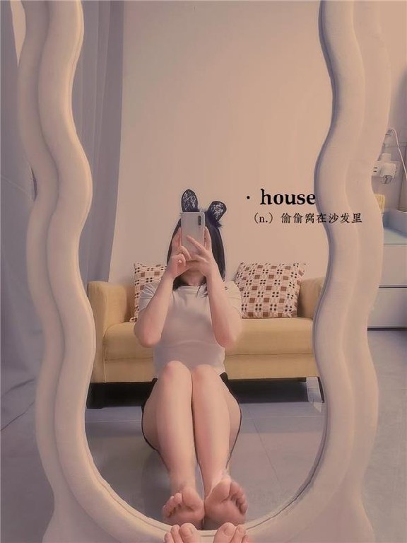 小妹年轻活好极品身材求后入