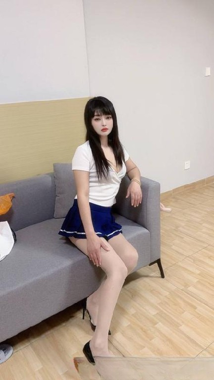 禅城制服服务系乔伊