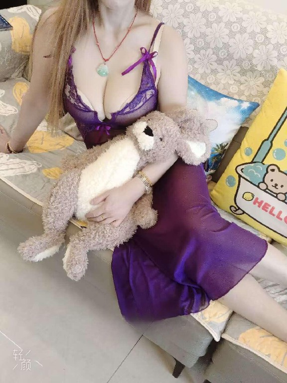 汉阳莞式大胸御姐