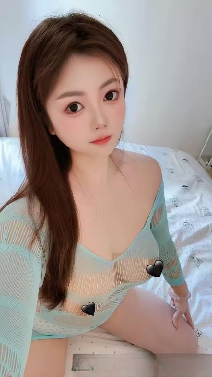 徐汇美乳颜值系小晴