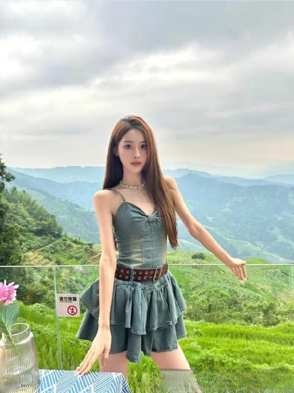 清纯甜美气质白小纯