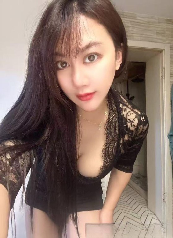 上城服务系少妇洋洋