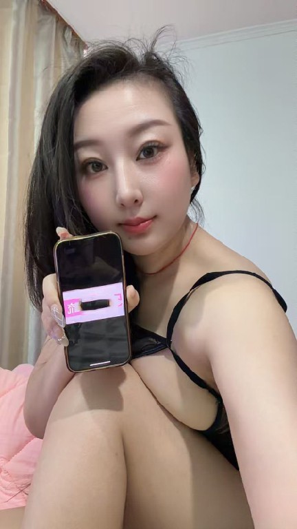 莞式sm女奴道具扮演