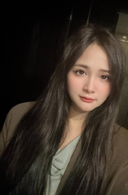 花都颜控妹欣欣