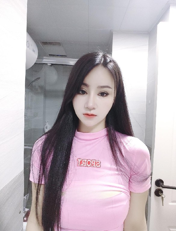 秦淮气质大胸西瓜妹子