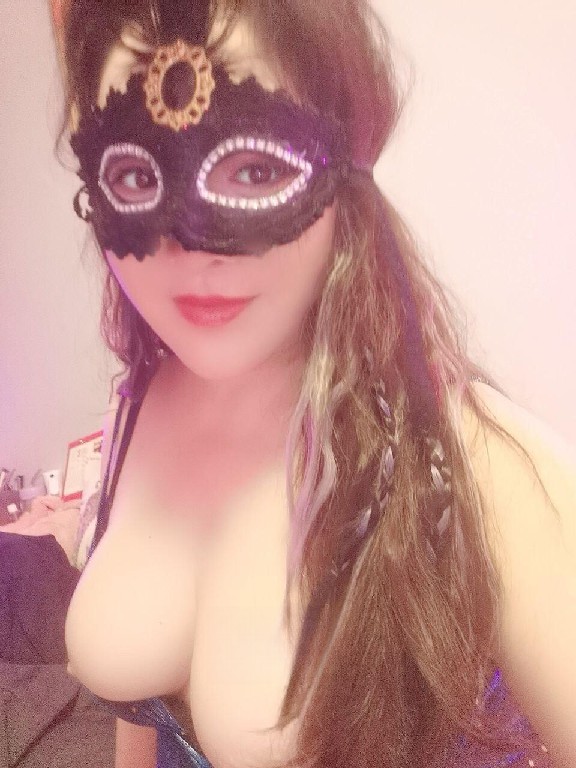 西大街白虎丽丽